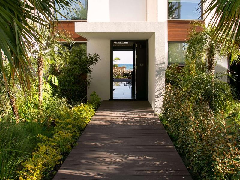 Mercure Larnaca Beach Resort - Oda