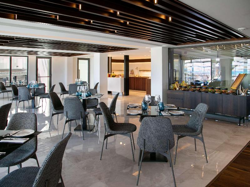 Mercure Larnaca Beach Resort - Restoran