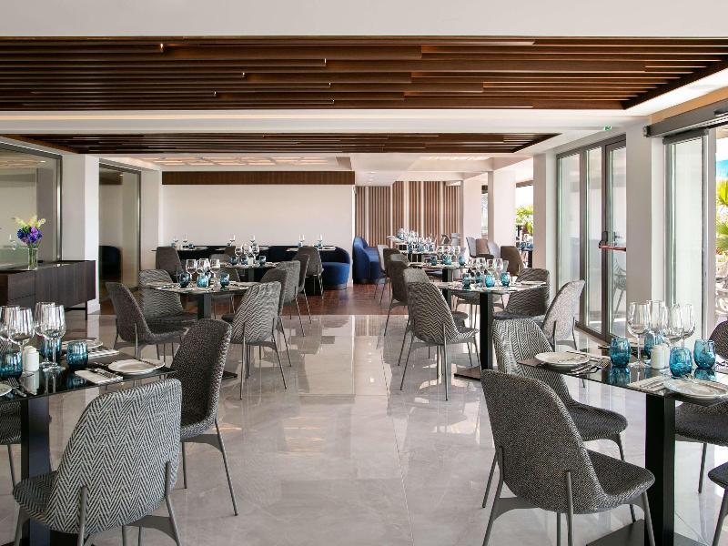 Mercure Larnaca Beach Resort - Restoran