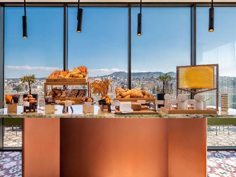 Swissôtel Tbilisi - Restoran