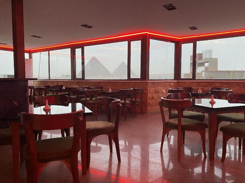 The View Delta Hotel - Restoran