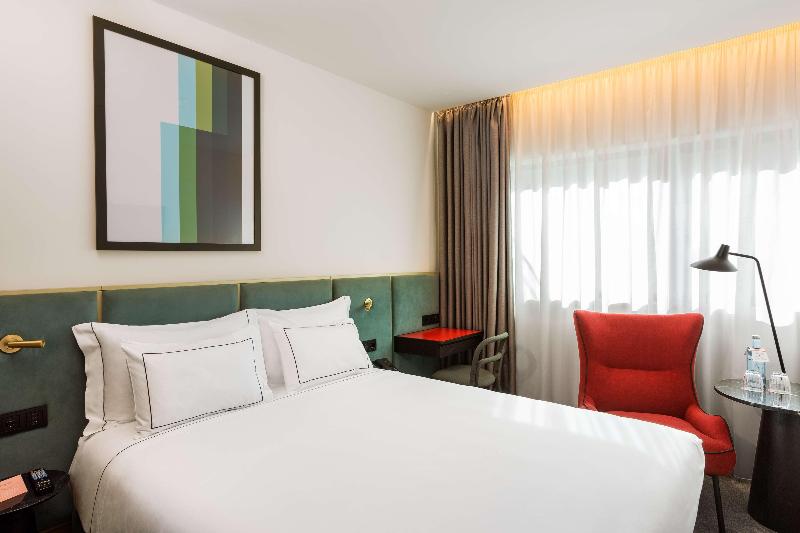 Arts Hotel Porto, Tapestry Collection By Hilton - Oda