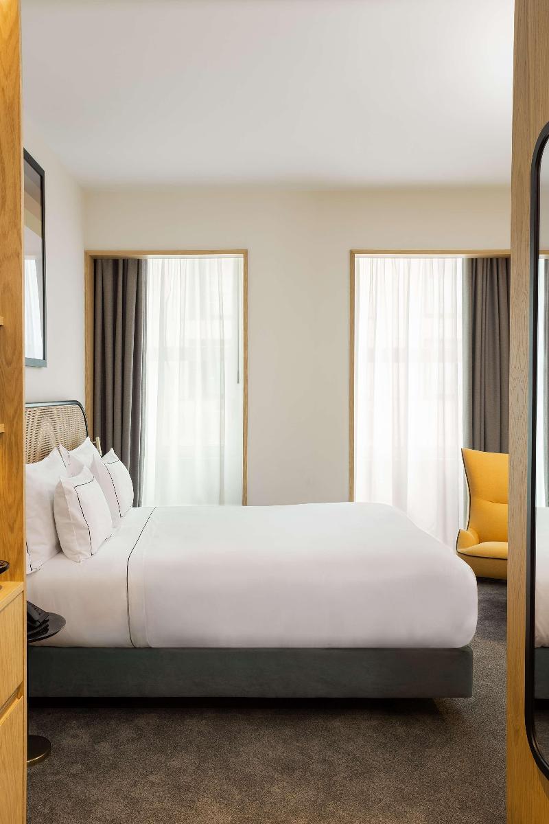 Arts Hotel Porto, Tapestry Collection By Hilton - Oda