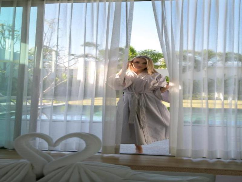 Escape Villas At Shambhala Grand Villa - Genel