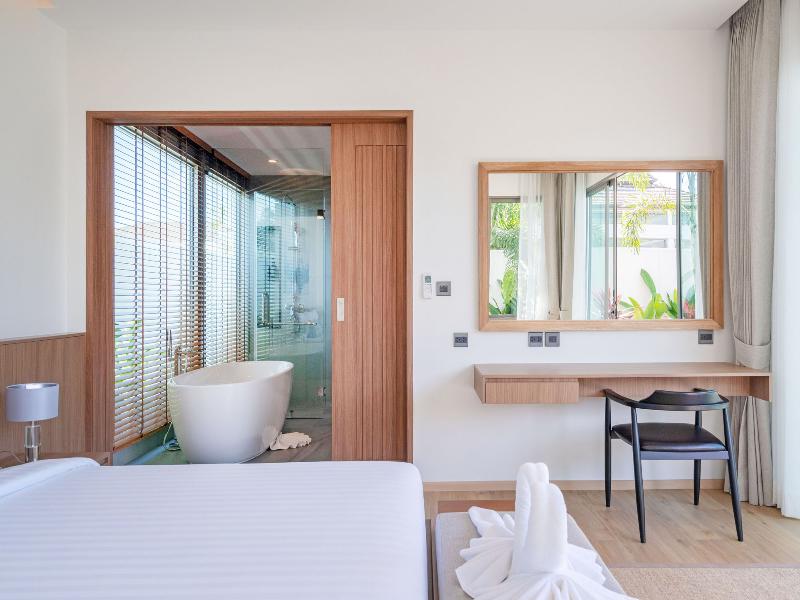 Escape Villas At Shambhala Grand Villa - Oda