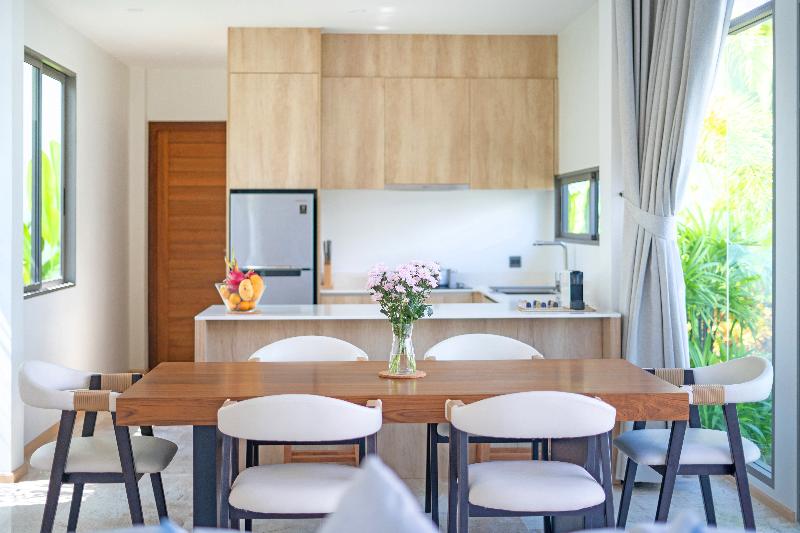 Escape Villas At Shambhala Grand Villa - Oda