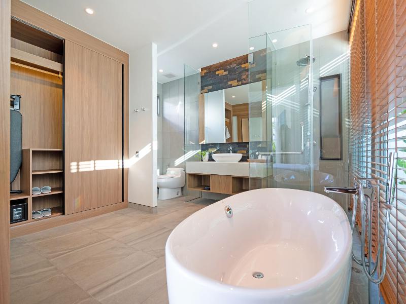 Escape Villas At Shambhala Grand Villa - Oda