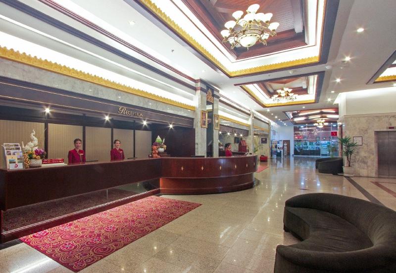 Duangtawan Hotel Chiang Mai - Lobi