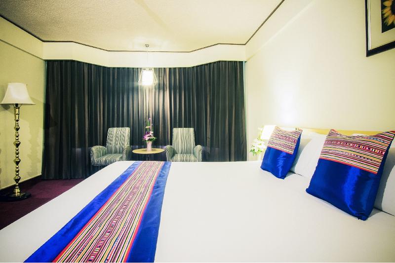 Duangtawan Hotel Chiang Mai - Oda