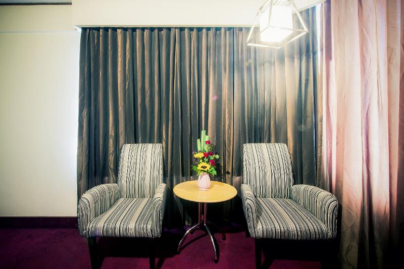 Duangtawan Hotel Chiang Mai - Oda