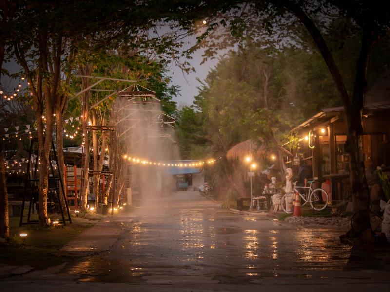 Raibumrungphol - Restoran