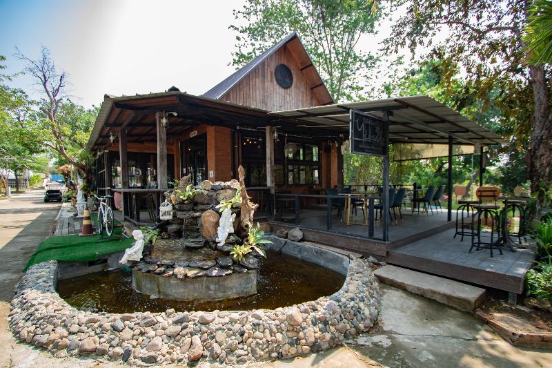 Raibumrungphol - Restoran