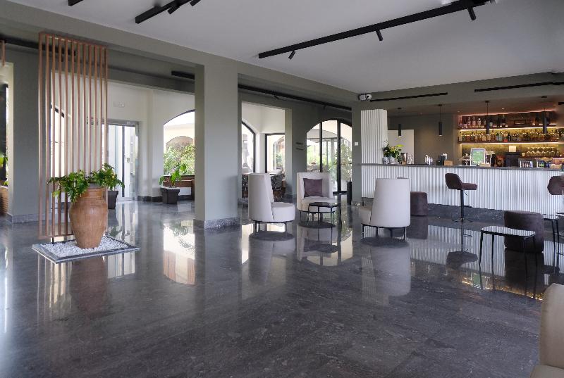 Limen Wellness Hotel - Lobi