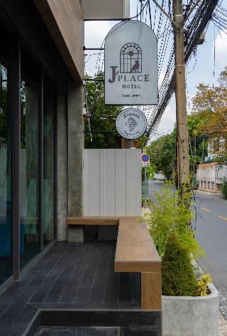 J Place Hotel by ZUZU fotoÄŸrafÄ±