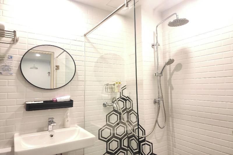 J Place Hotel by ZUZU - Oda