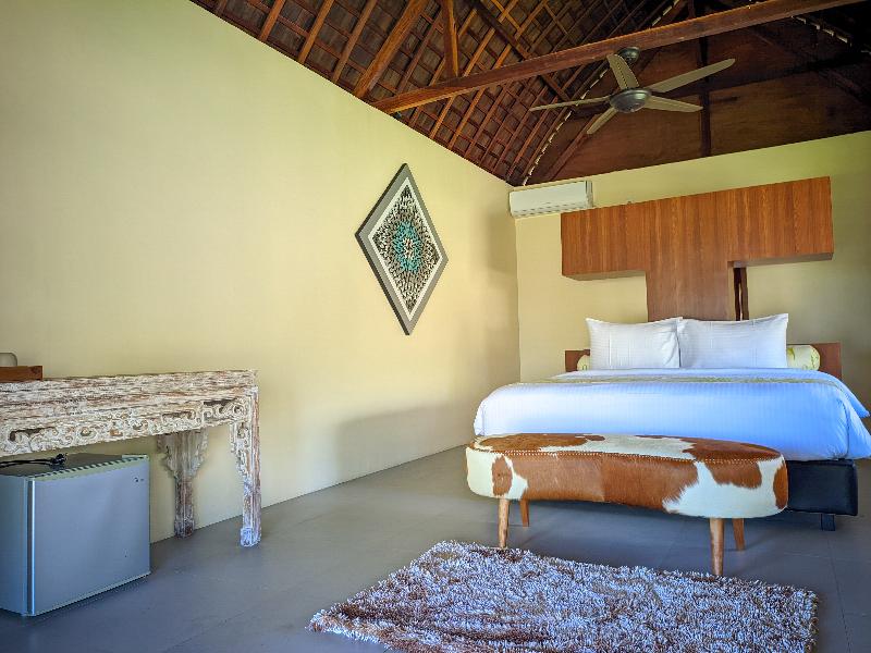The Club Villas Lombok - Oda