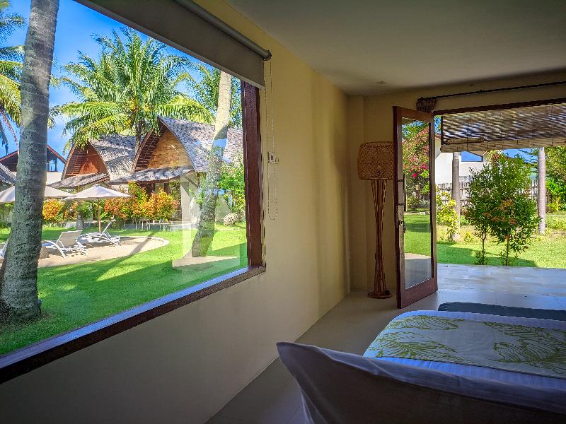 The Club Villas Lombok - Oda
