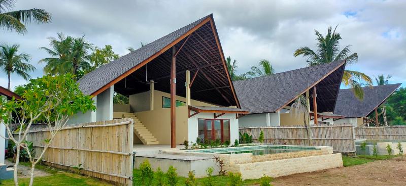 The Club Villas Lombok - Oda