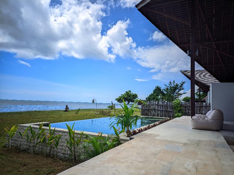 The Club Villas Lombok - Oda