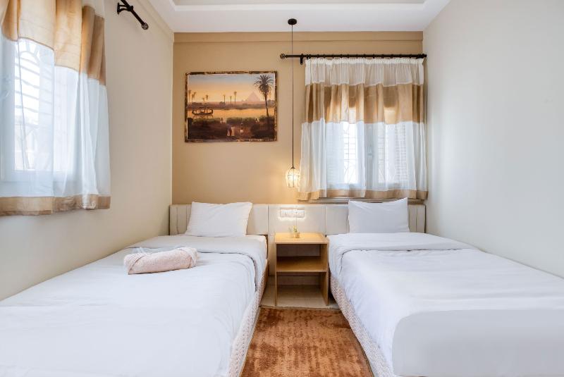 Villa Khufu Pyramids Hotel - Oda