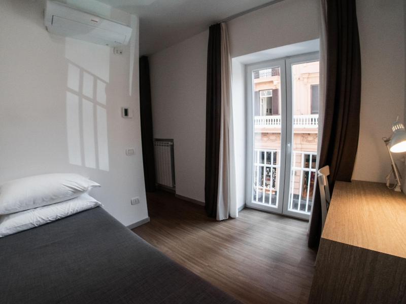 Prestige Rooms Chiaia - Oda