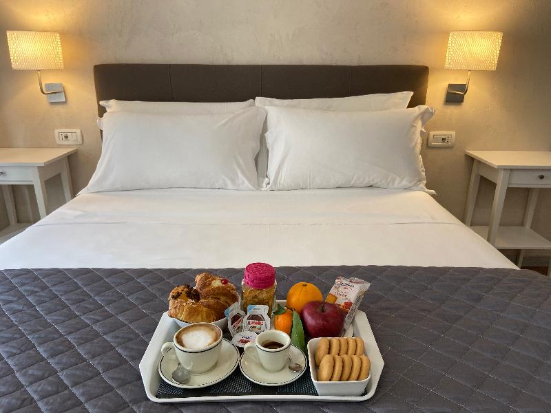 Prestige Rooms Chiaia - Oda