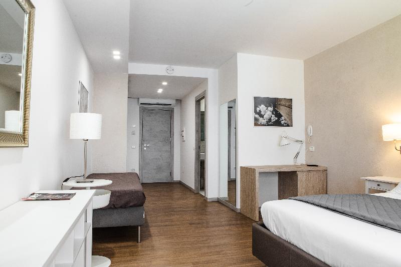 Prestige Rooms Chiaia - Oda