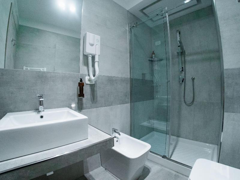 Prestige Rooms Chiaia - Oda
