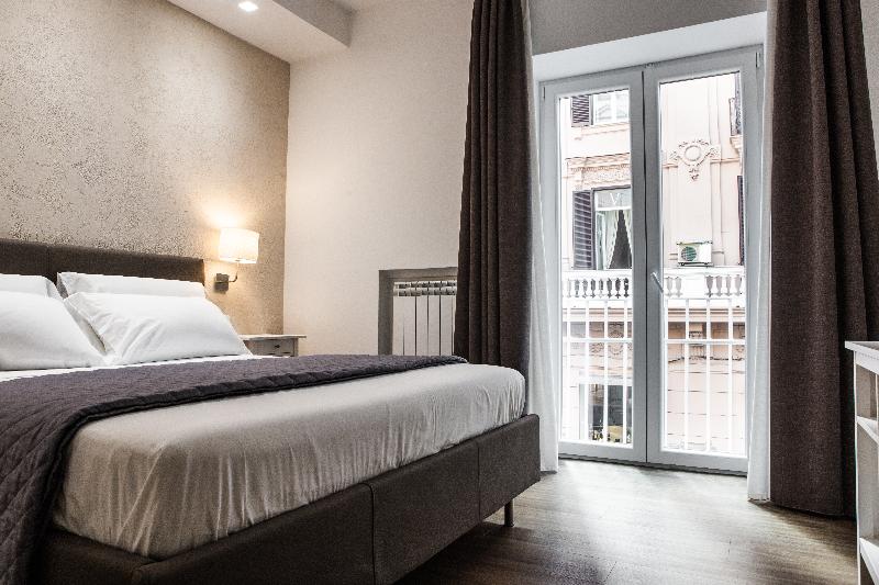Prestige Rooms Chiaia - Oda