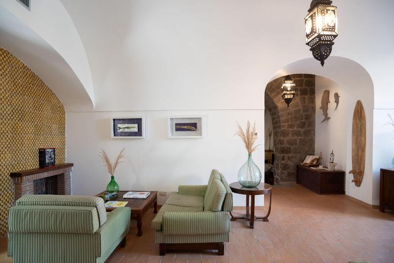 Villa Puolo - With Private Sea Access - Lobi