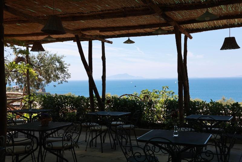 Villa Puolo - With Private Sea Access - Genel