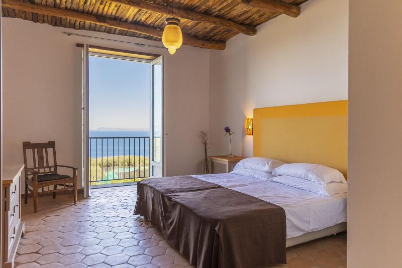 Villa Puolo - With Private Sea Access - Genel