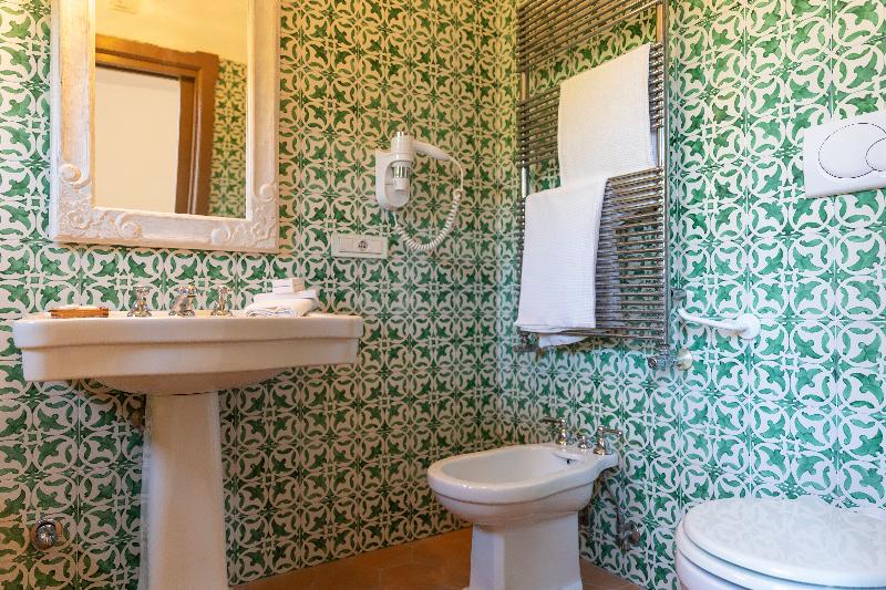 Villa Puolo - With Private Sea Access - Oda