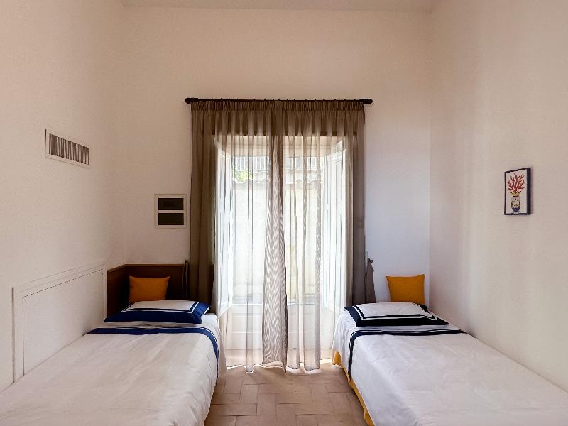 Villa Puolo - With Private Sea Access - Oda