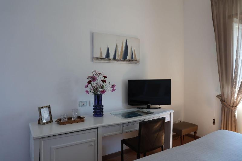 Villa Puolo - With Private Sea Access - Oda