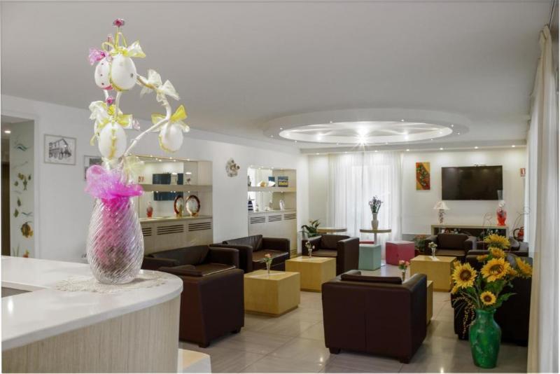 Hotel Ilde - Lobi