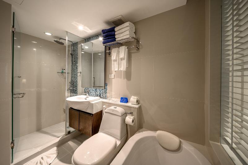 Andaman Beach Suites - Oda