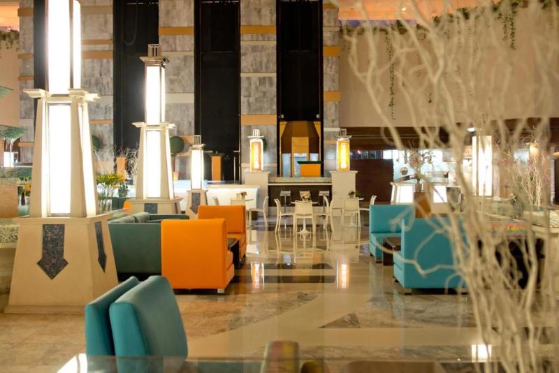 Ambassador City Jomtien - Ocean Wing - Lobi