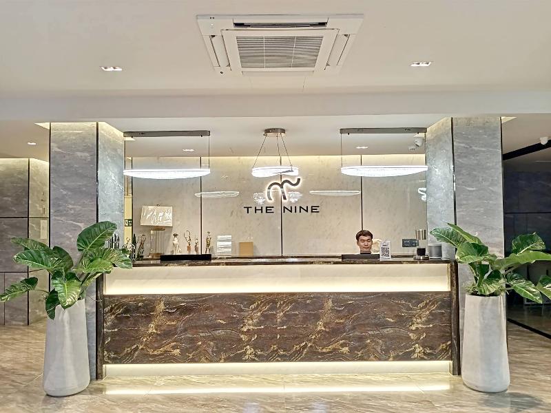 The 9 Residence Hotel - Lobi