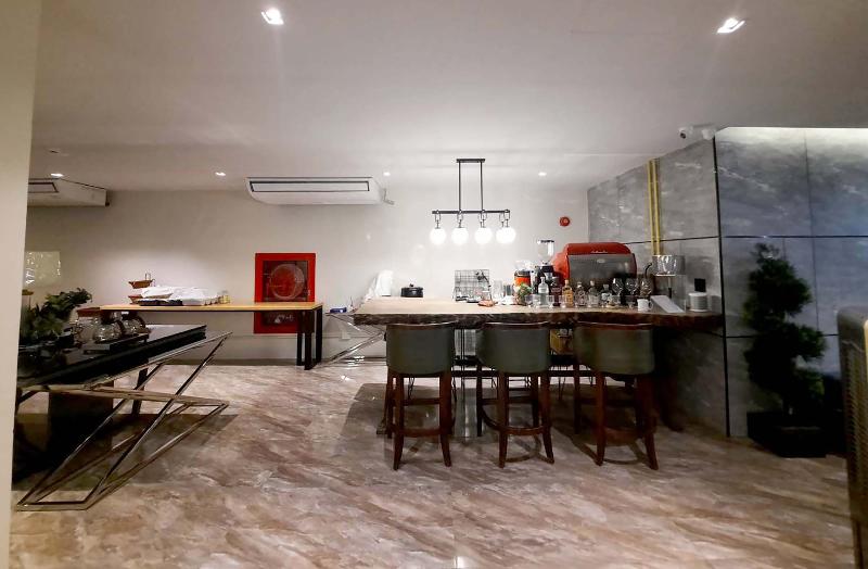 The 9 Residence Hotel - Restoran