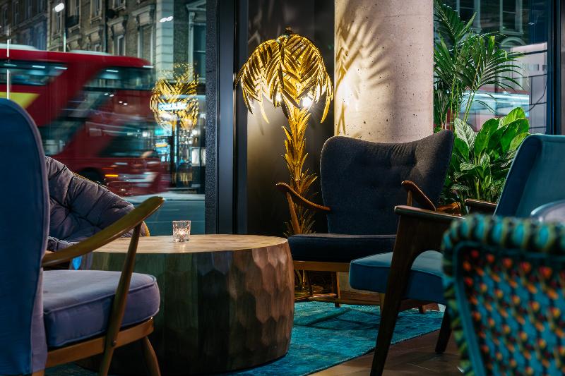 Ruby Zoe Hotel London by IHG - Bar
