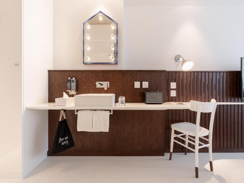 Ruby Zoe Hotel London by IHG - Oda