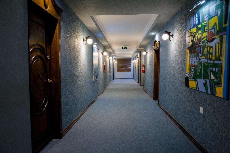 Royal Sapphire Hotel - Lobi