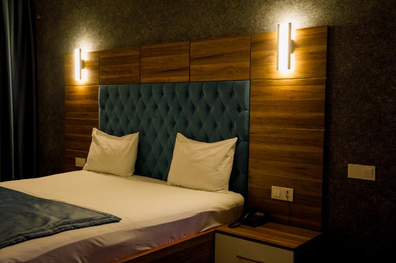 Royal Sapphire Hotel - Oda