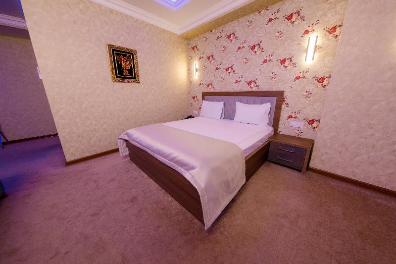 Royal Sapphire Hotel - Oda
