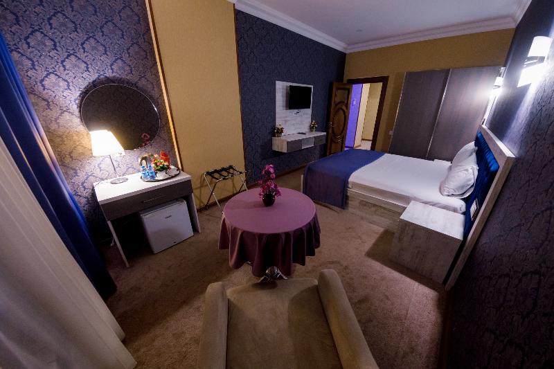 Royal Sapphire Hotel - Oda