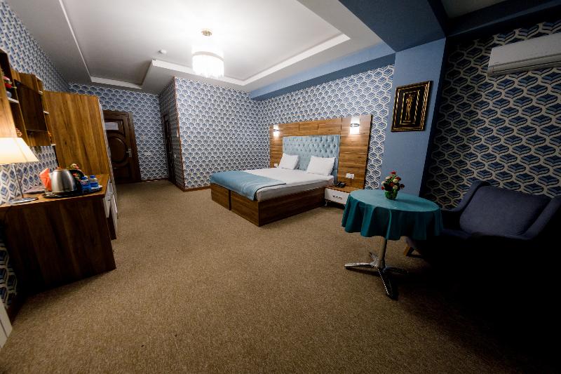 Royal Sapphire Hotel - Oda