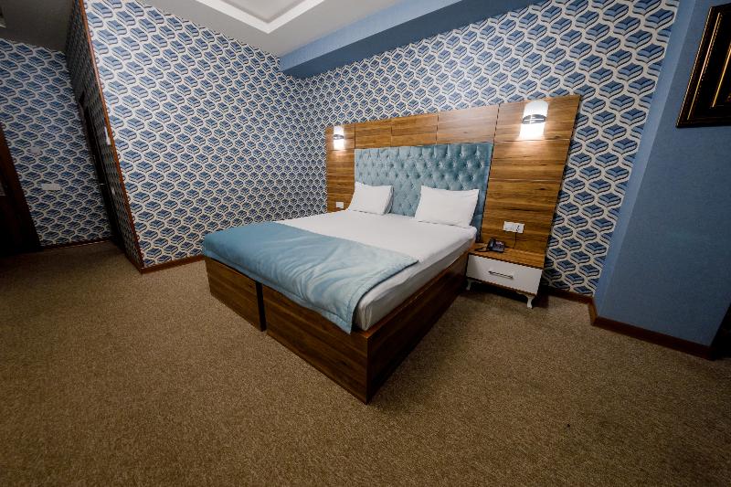 Royal Sapphire Hotel - Oda