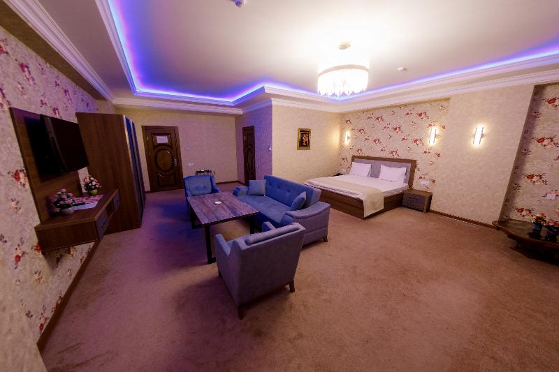 Royal Sapphire Hotel - Oda