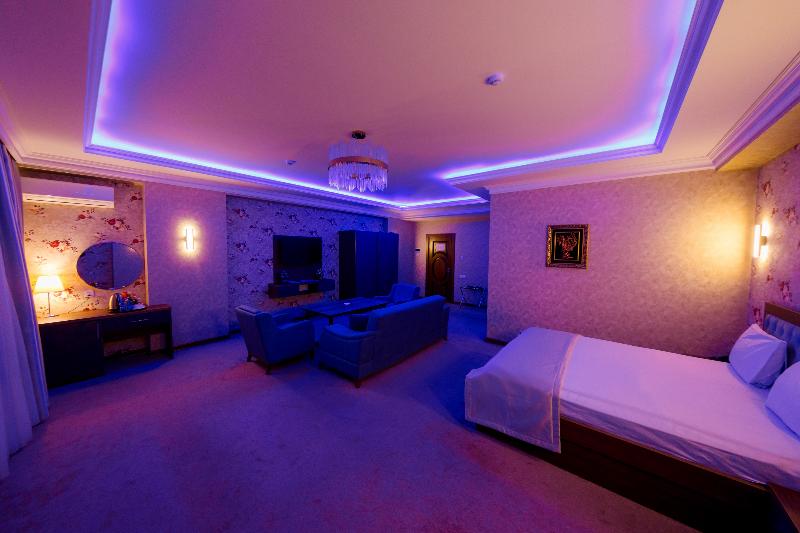 Royal Sapphire Hotel - Oda